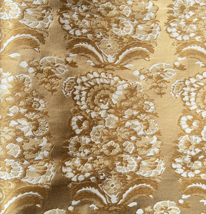 Sabyasachi | 'Company Paisley’ Weave Fabric-shopvrsa