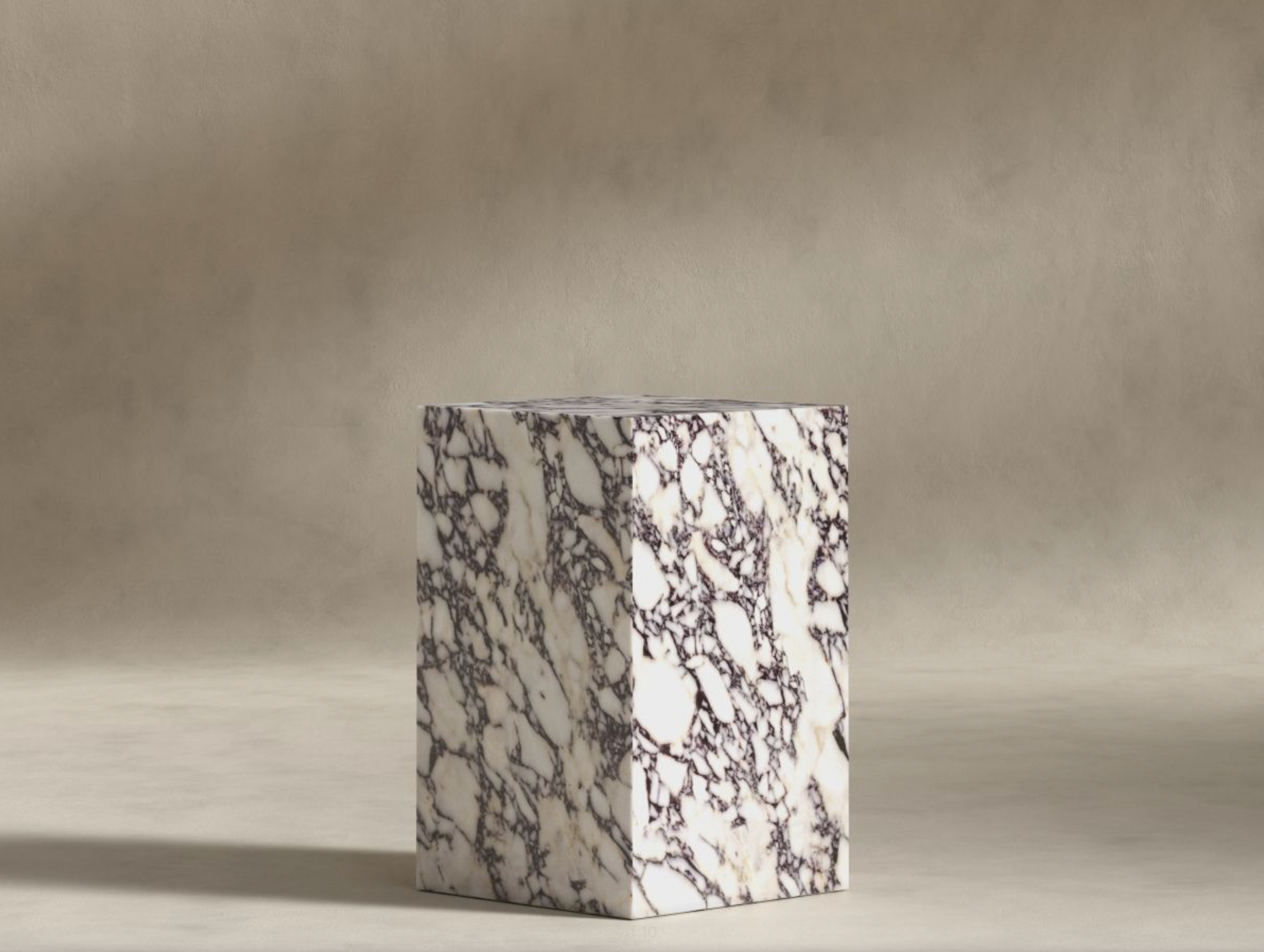 Kian Marble Plinth